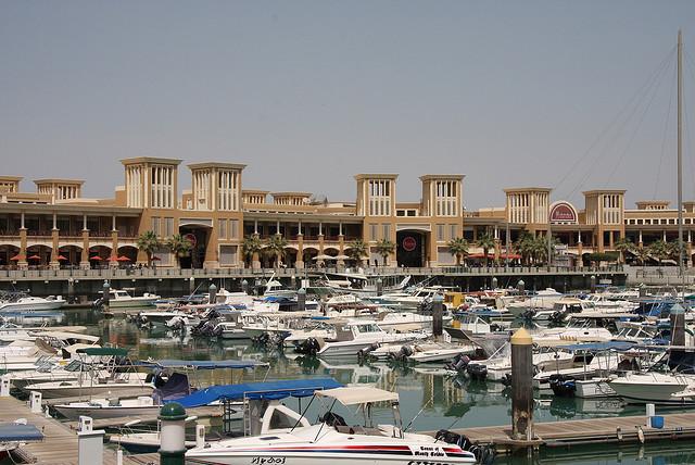 سوق شرق المرينا